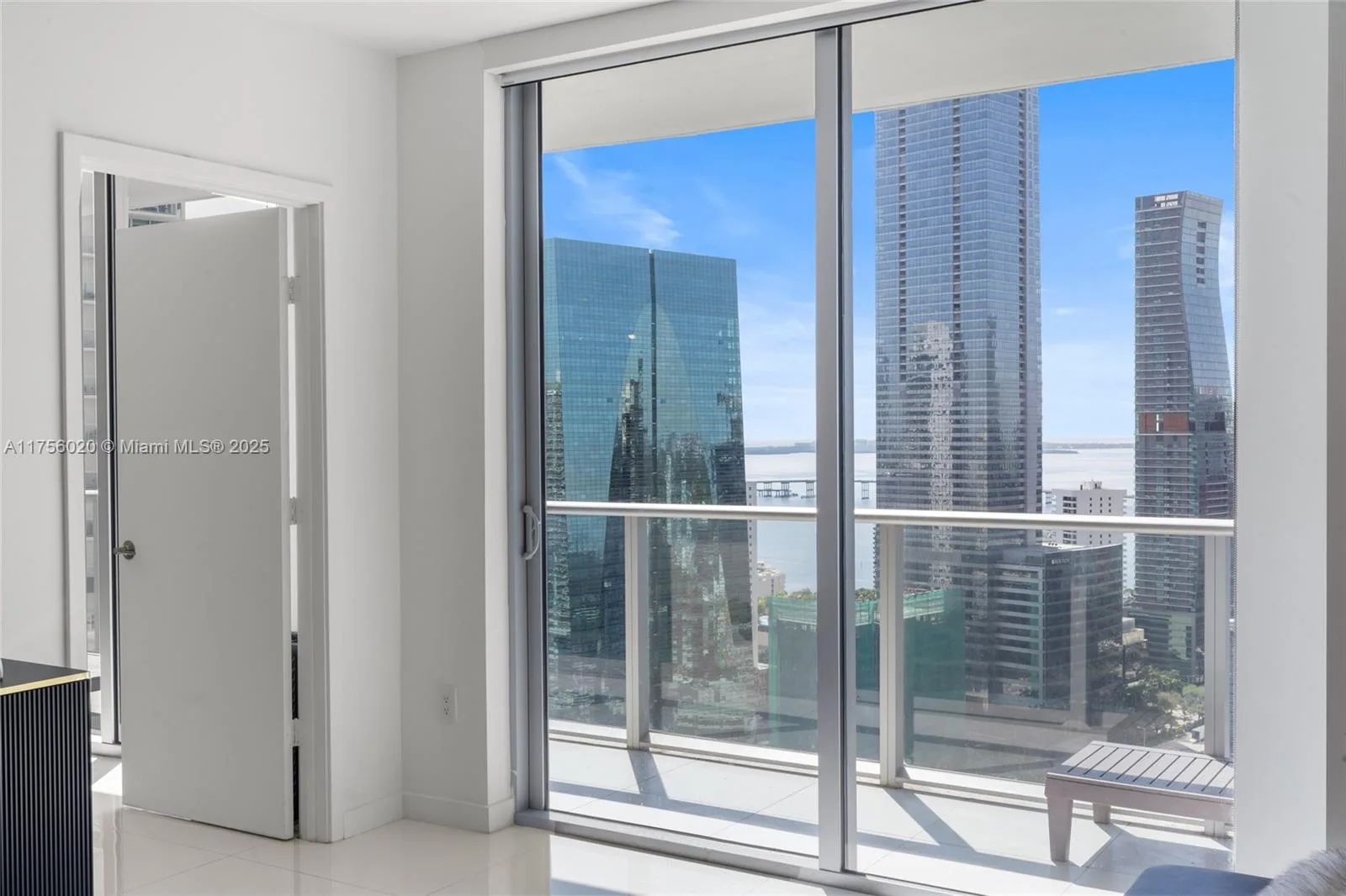 1100 S Miami Ave # 3303, Miami, FL 33130 photo 6