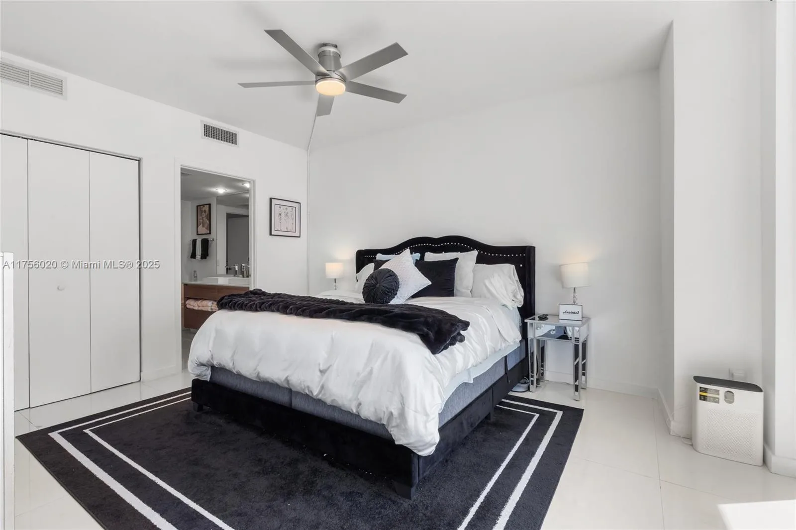 1100 S Miami Ave # 3303, Miami, FL 33130 photo 7