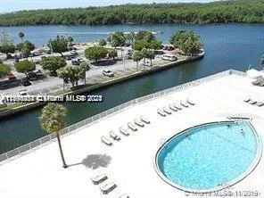 400 Kings Point Dr # 307, Sunny Isles Beach, FL 33160 photo 11