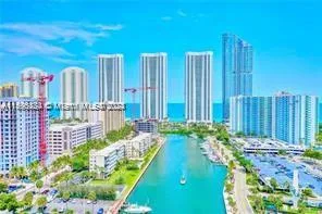 400 Kings Point Dr # 307, Sunny Isles Beach, FL 33160 photo 6