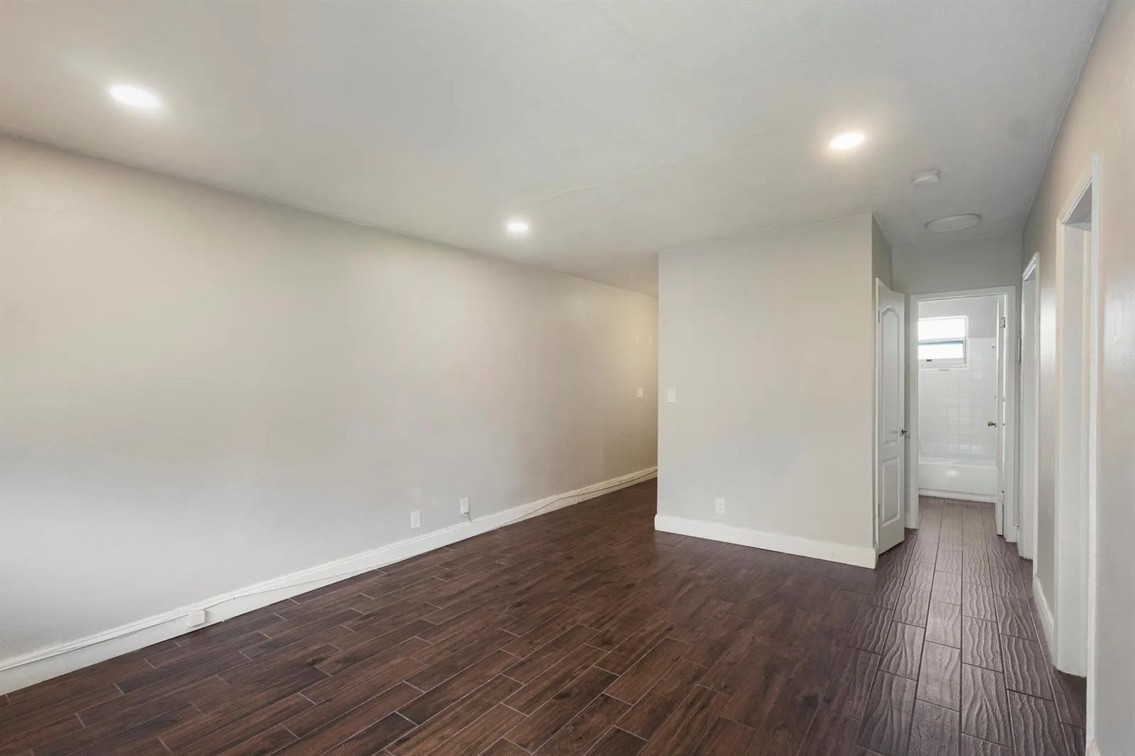 730 NW 4th Avenue # 3, Fort Lauderdale, FL 33311 photo 3
