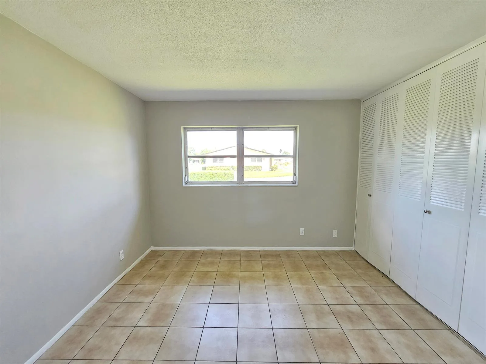 2966 Ashley Drive E # F, West Palm Beach, FL 33415 photo 11
