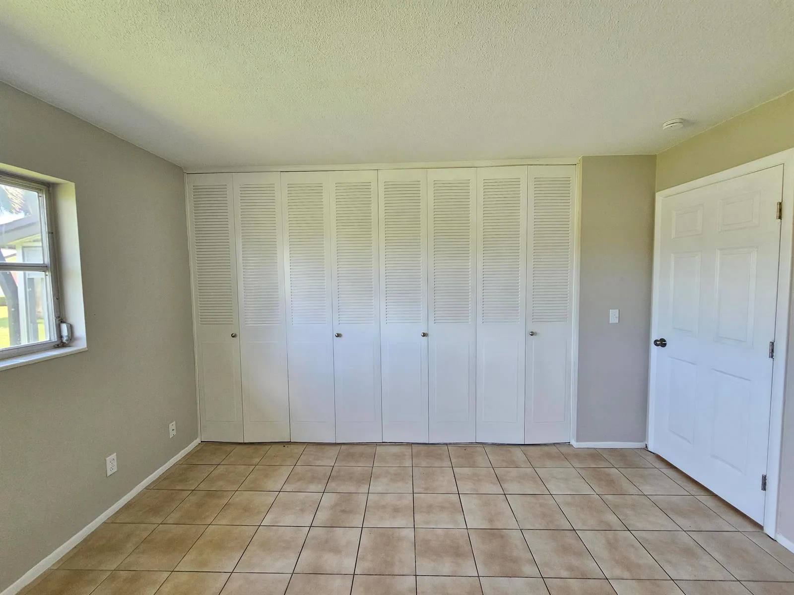 2966 Ashley Drive E # F, West Palm Beach, FL 33415 photo 13