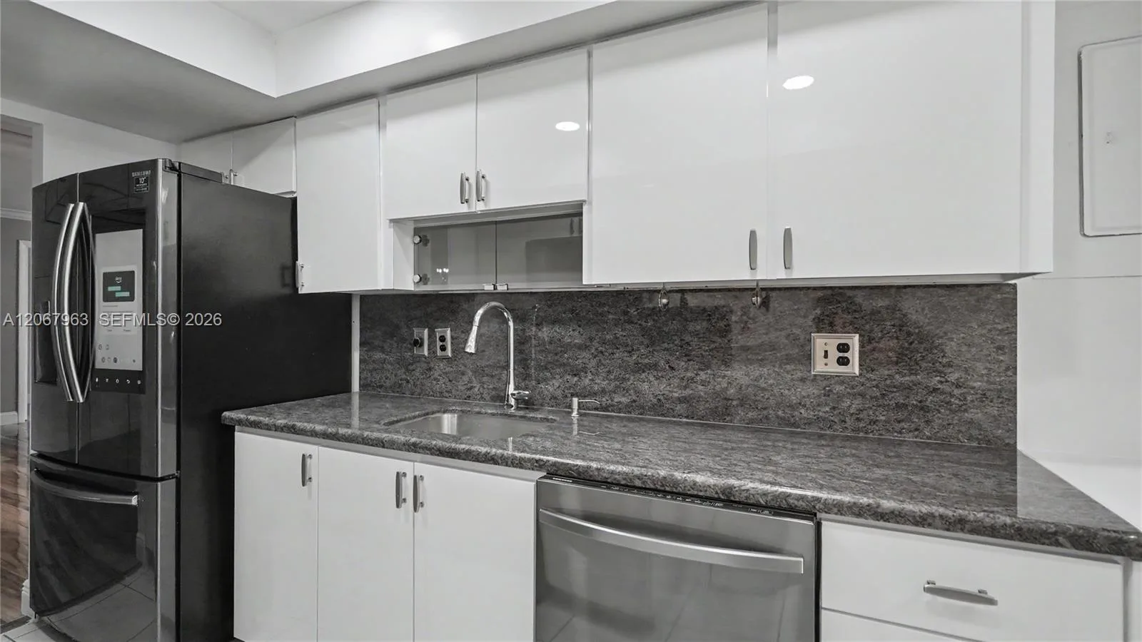1300 Saint Charles Pl # 417, Pembroke Pines, FL 33026 photo 7