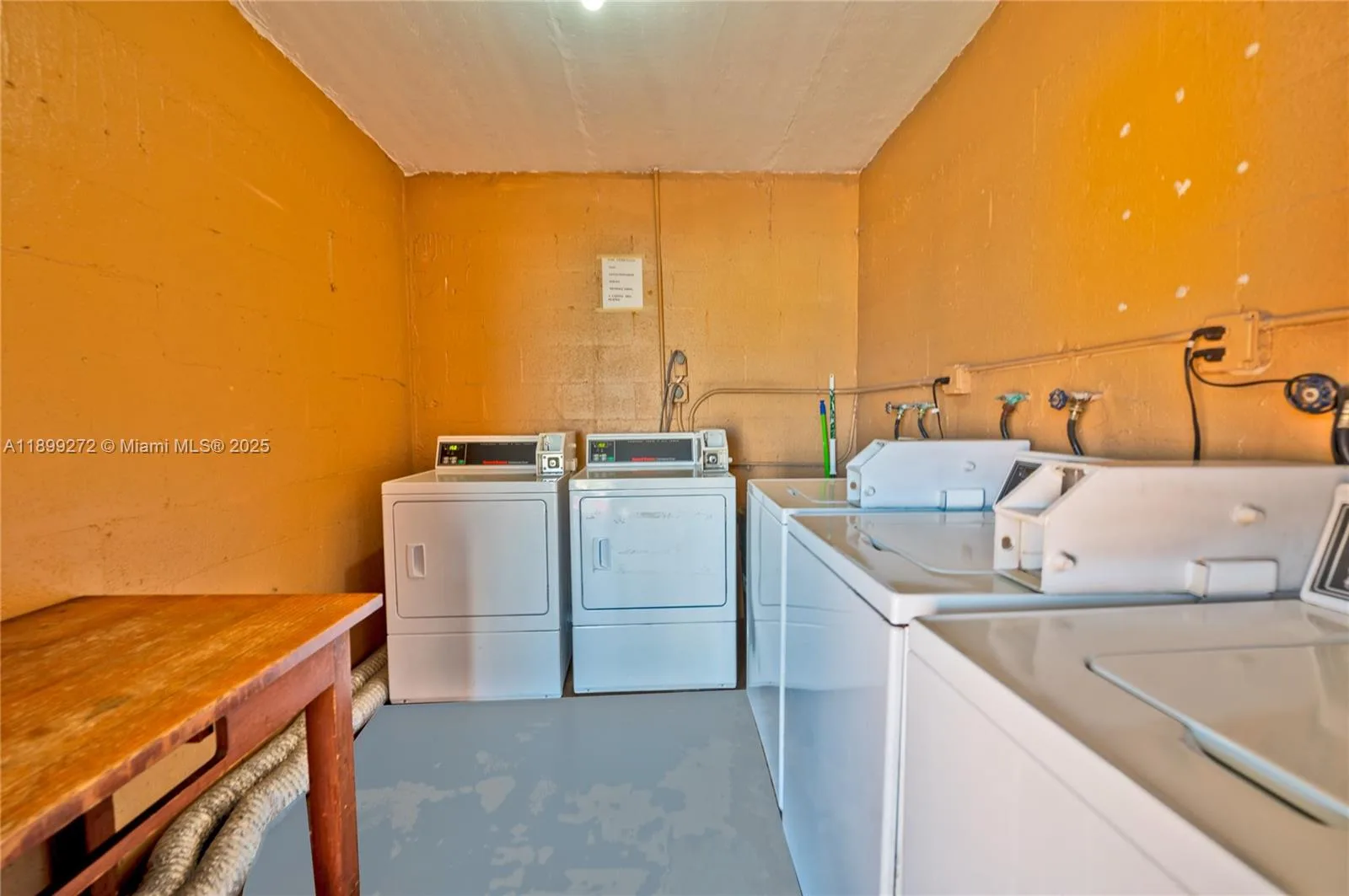 2330 NW 11th St # 46, Miami, FL 33125 photo 12