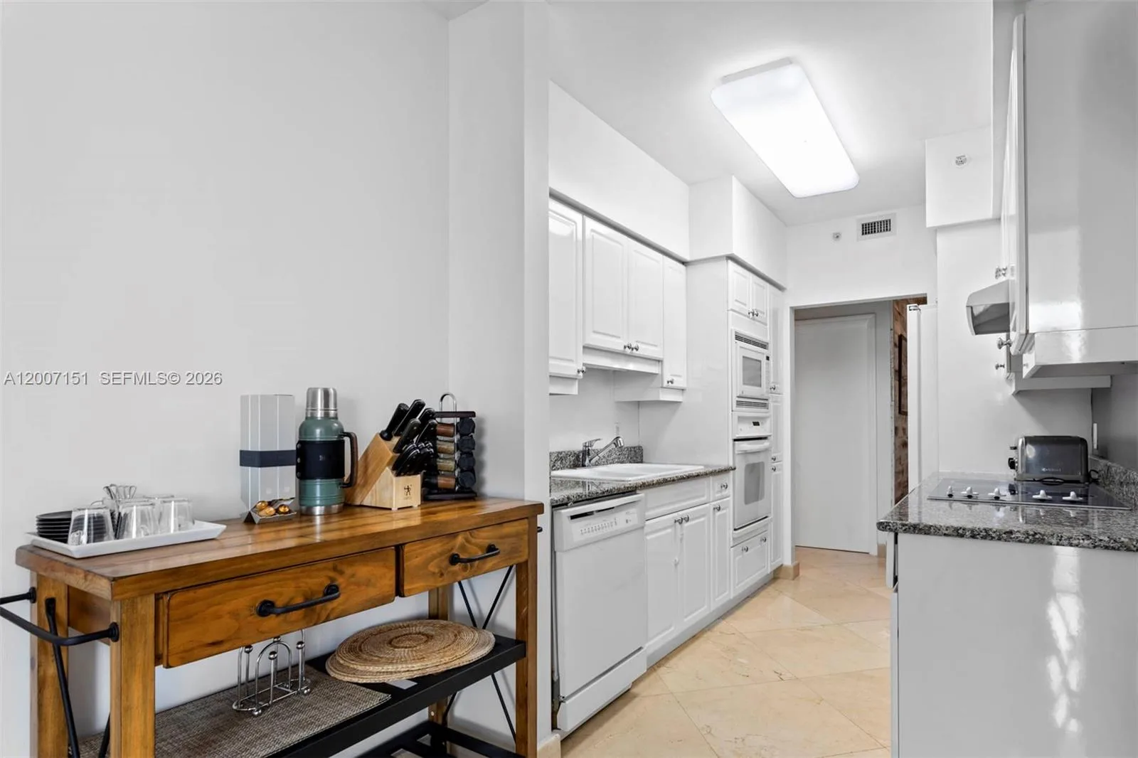 4779 Collins Ave # 1908, Miami Beach, FL 33140 photo 10