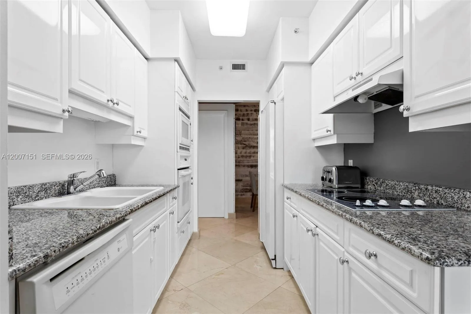 4779 Collins Ave # 1908, Miami Beach, FL 33140 photo 8