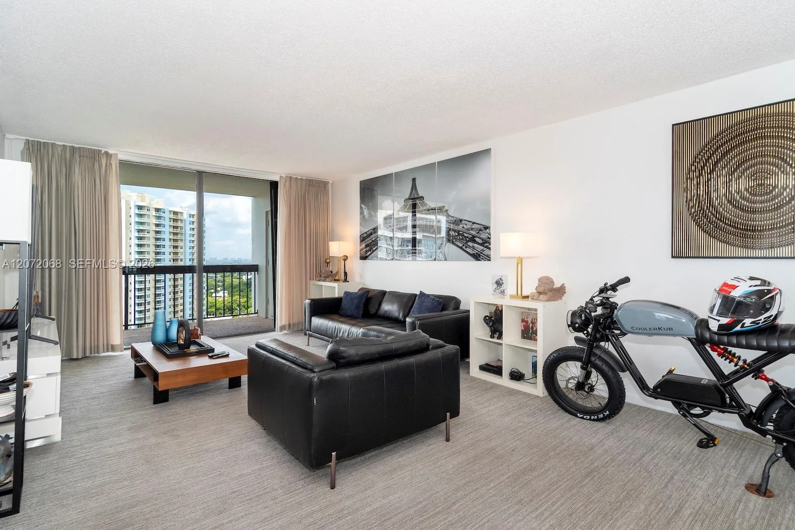 2333 Brickell Ave # 2212, Miami, FL 33129 photo 9