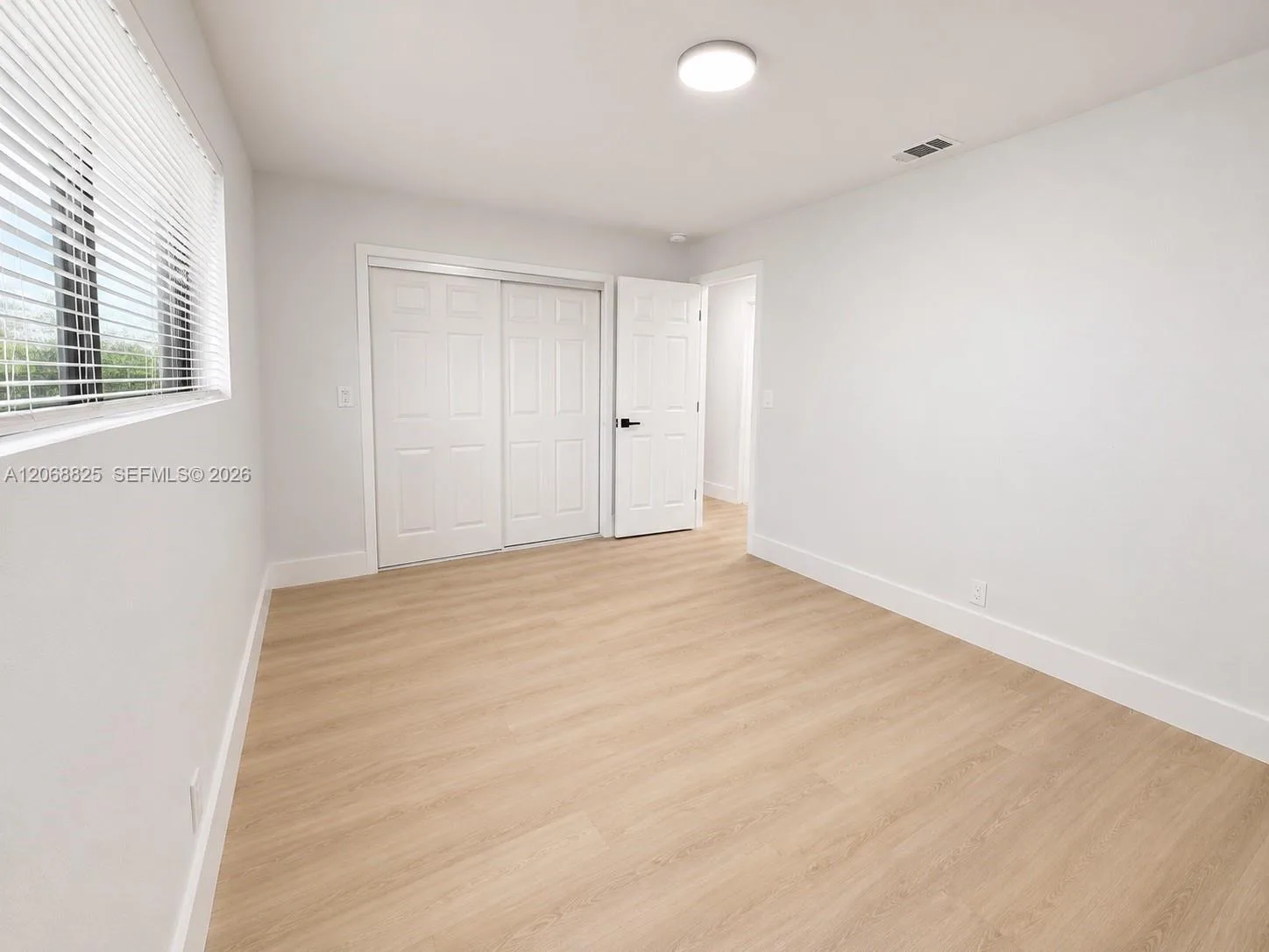 4804 Garden Ave, West Palm Beach, FL 33405 photo 4