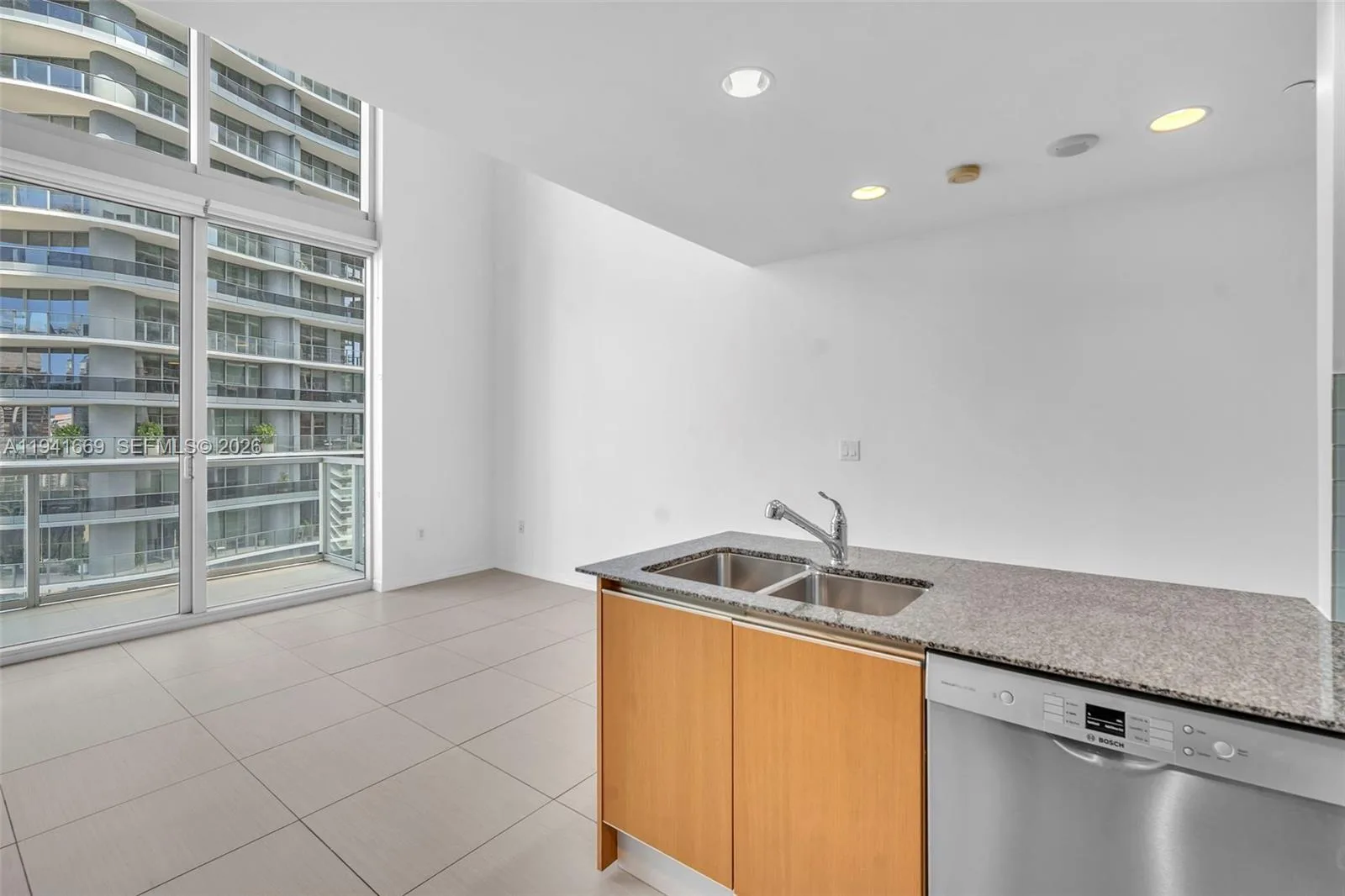 1050 Brickell Ave # 2418, Miami, FL 33131 photo 13