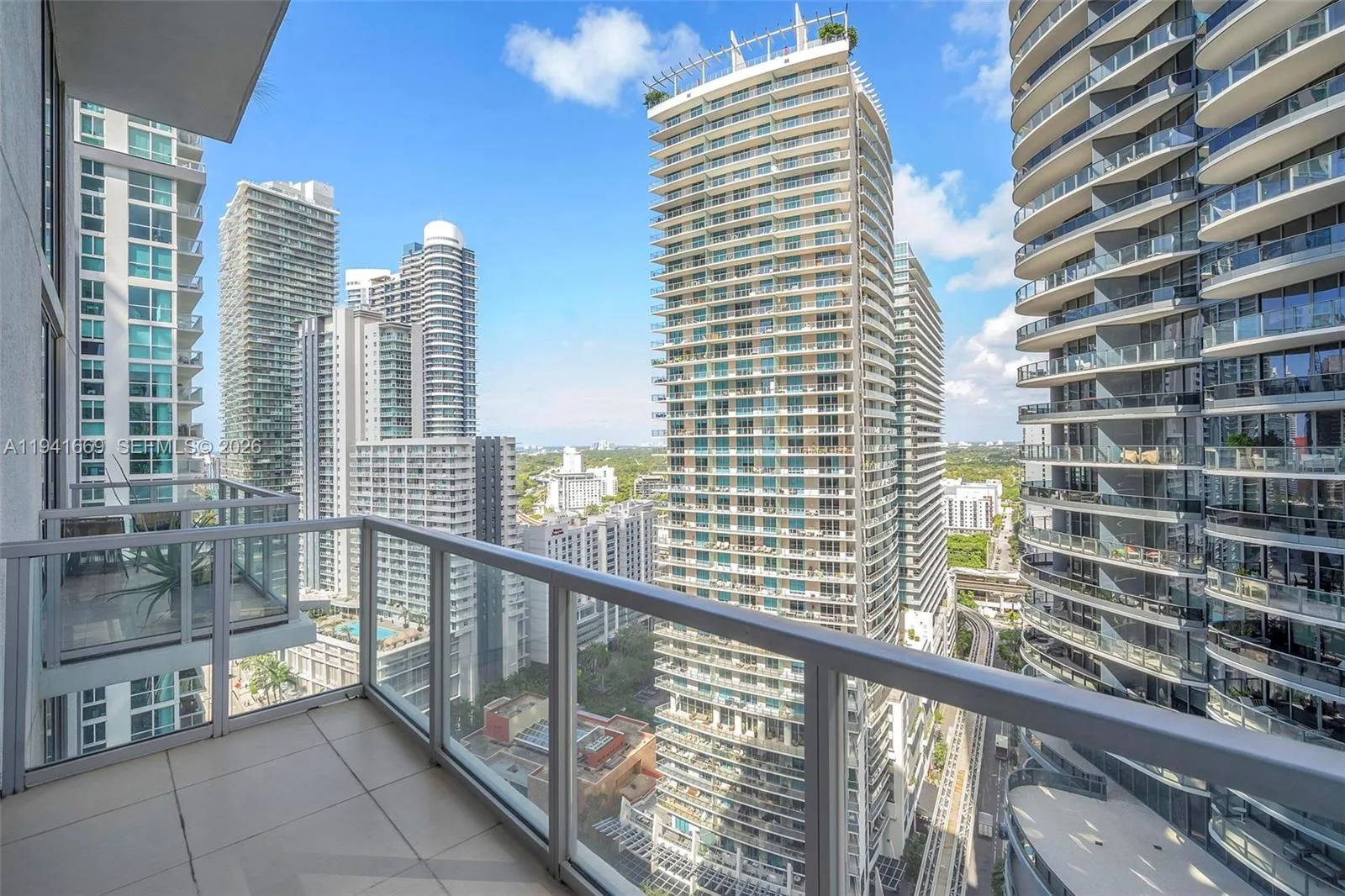 1050 Brickell Ave # 2418, Miami, FL 33131 photo 7