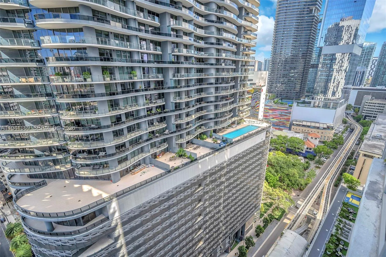 1050 Brickell Ave # 2418, Miami, FL 33131 photo 9