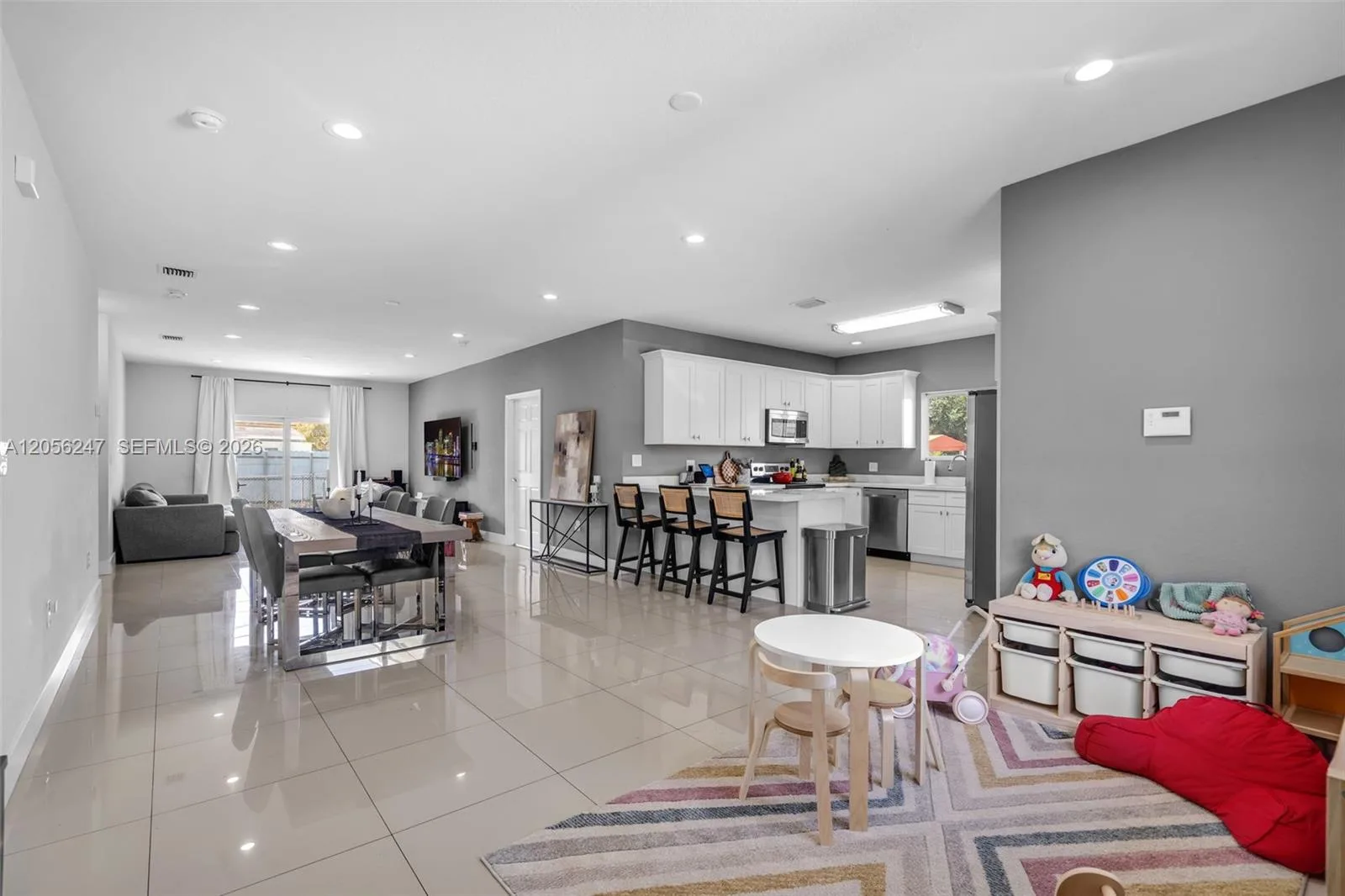 1330 NW 11th St, Fort Lauderdale, FL 33311 photo 5