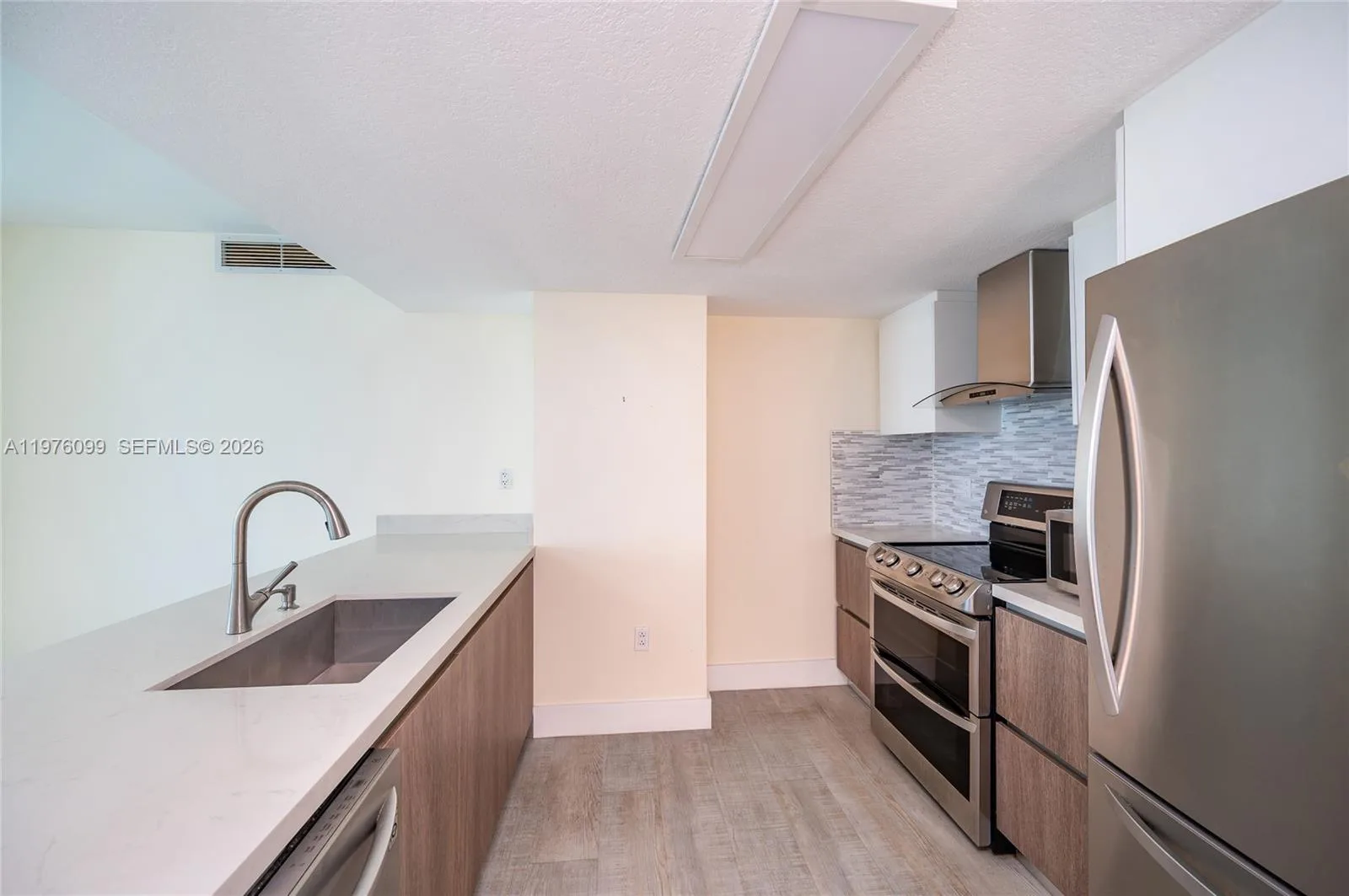 1800 N Bayshore Dr # 2503, Miami, FL 33132 photo 9