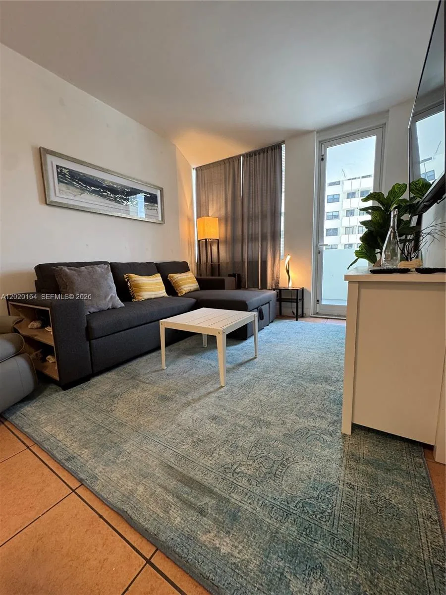 100 Lincoln Rd # 303, Miami Beach, FL 33139 photo 4