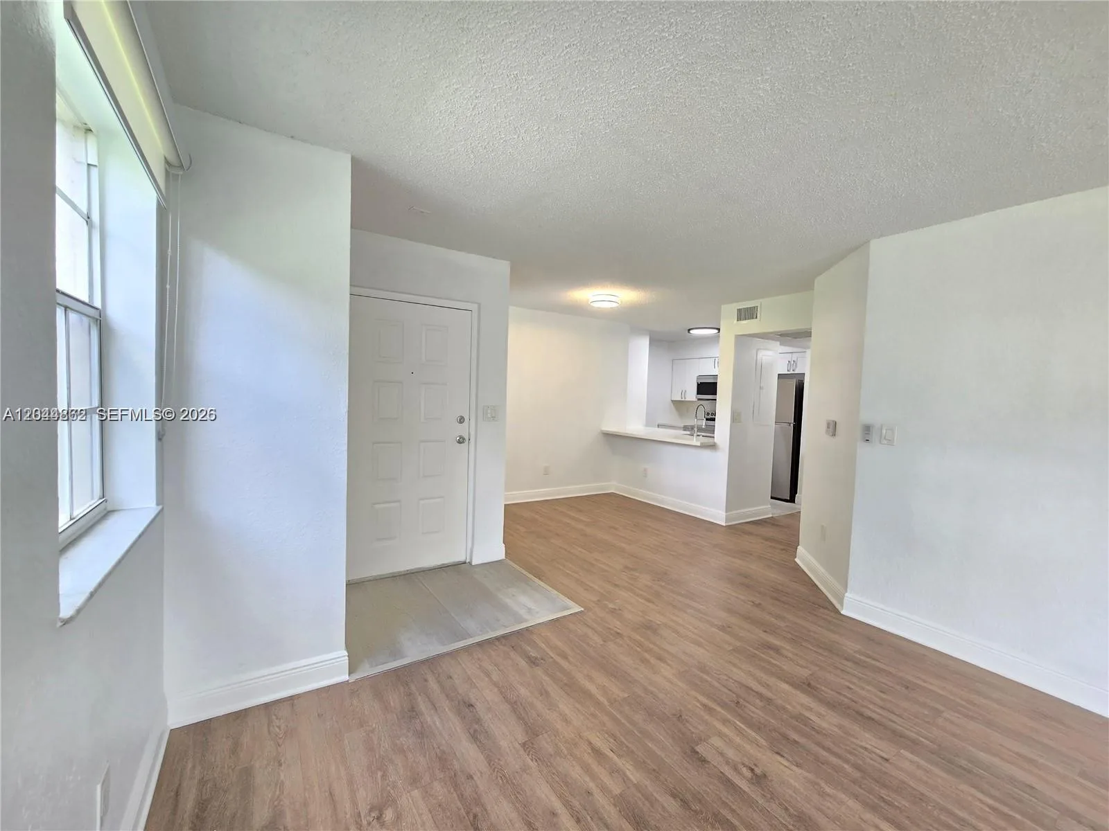 2890 N Oakland Forest Dr # 102, Oakland Park, FL 33309 photo 5