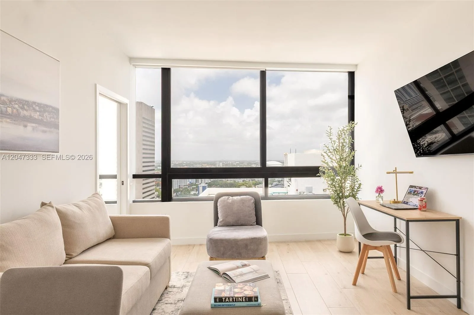 225 N Miami Ave # 3412, Miami, FL 33128 photo 6