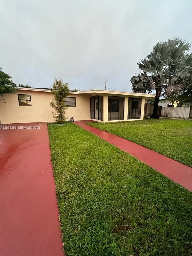 11821 SW 185th Ter # 0, Miami, FL 33177 photo 2