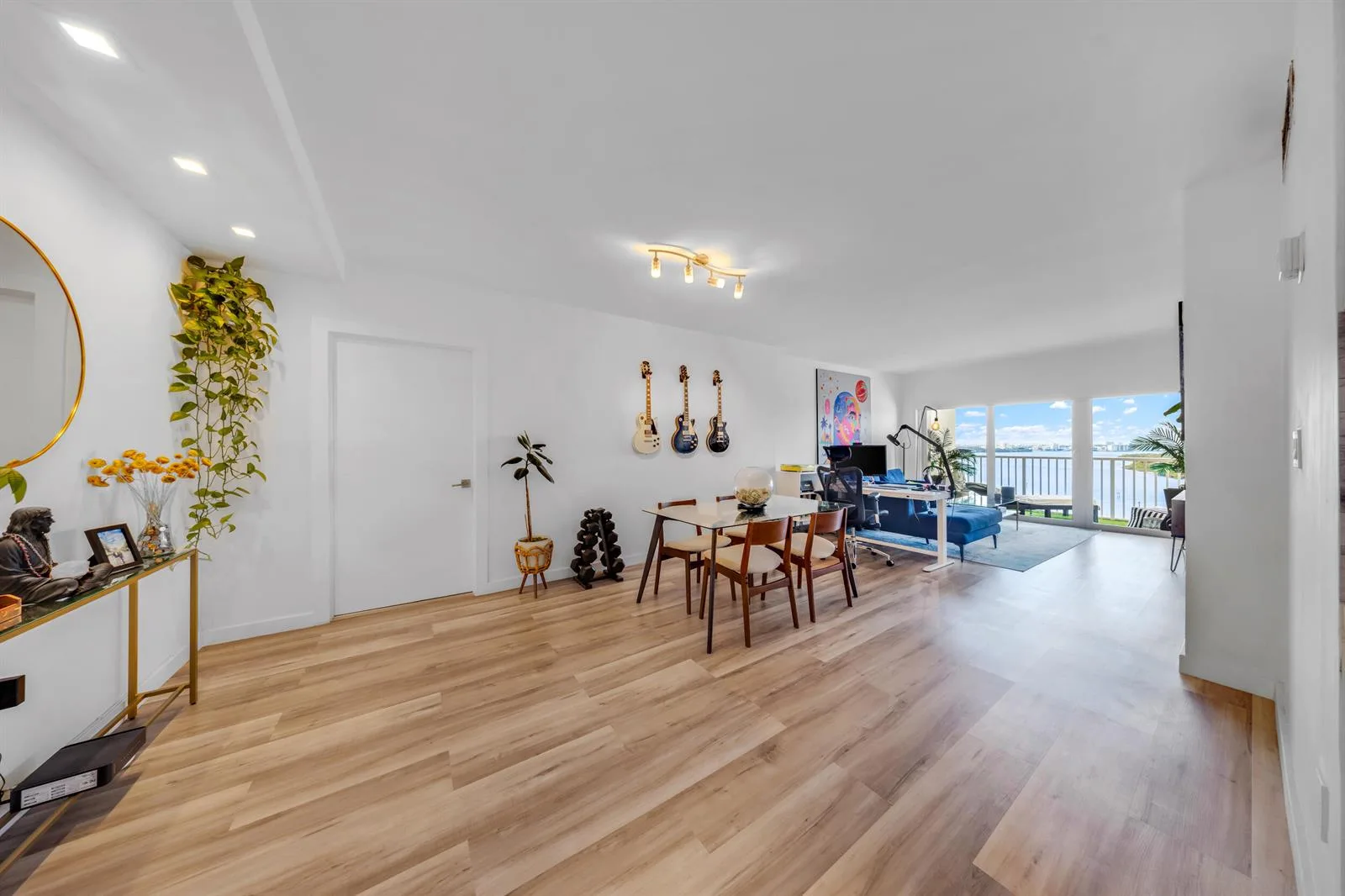 300 Bayview Drive # 1614, Sunny Isles Beach, FL 33160 photo 10