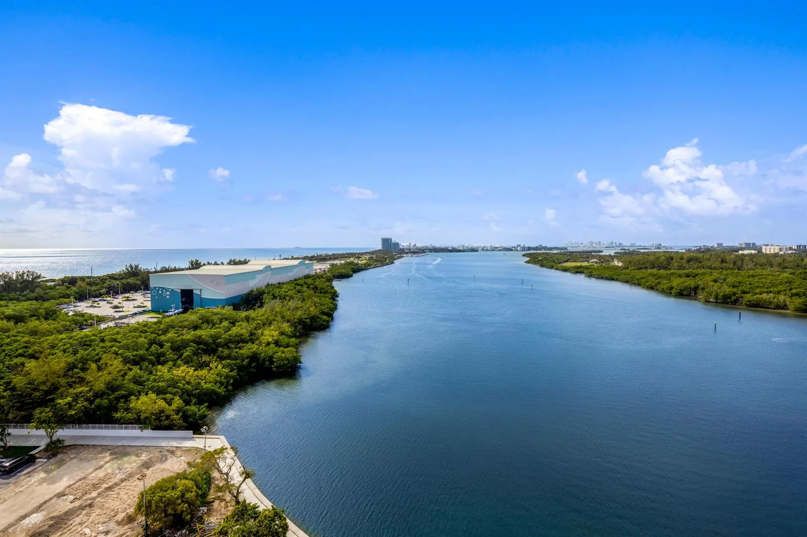 300 Bayview Drive # 1614, Sunny Isles Beach, FL 33160 photo 4