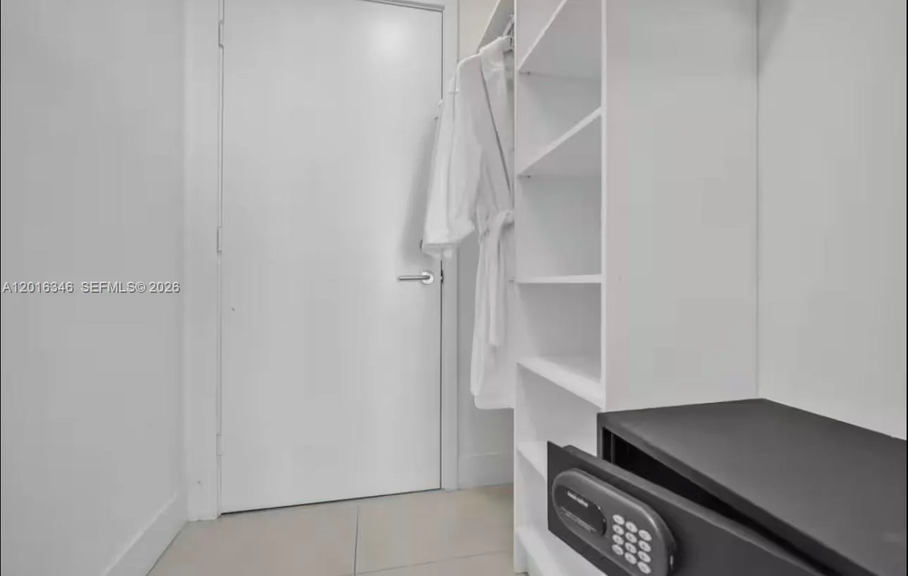4111 S Ocean Dr # 1610, Hollywood, FL 33019 photo 11