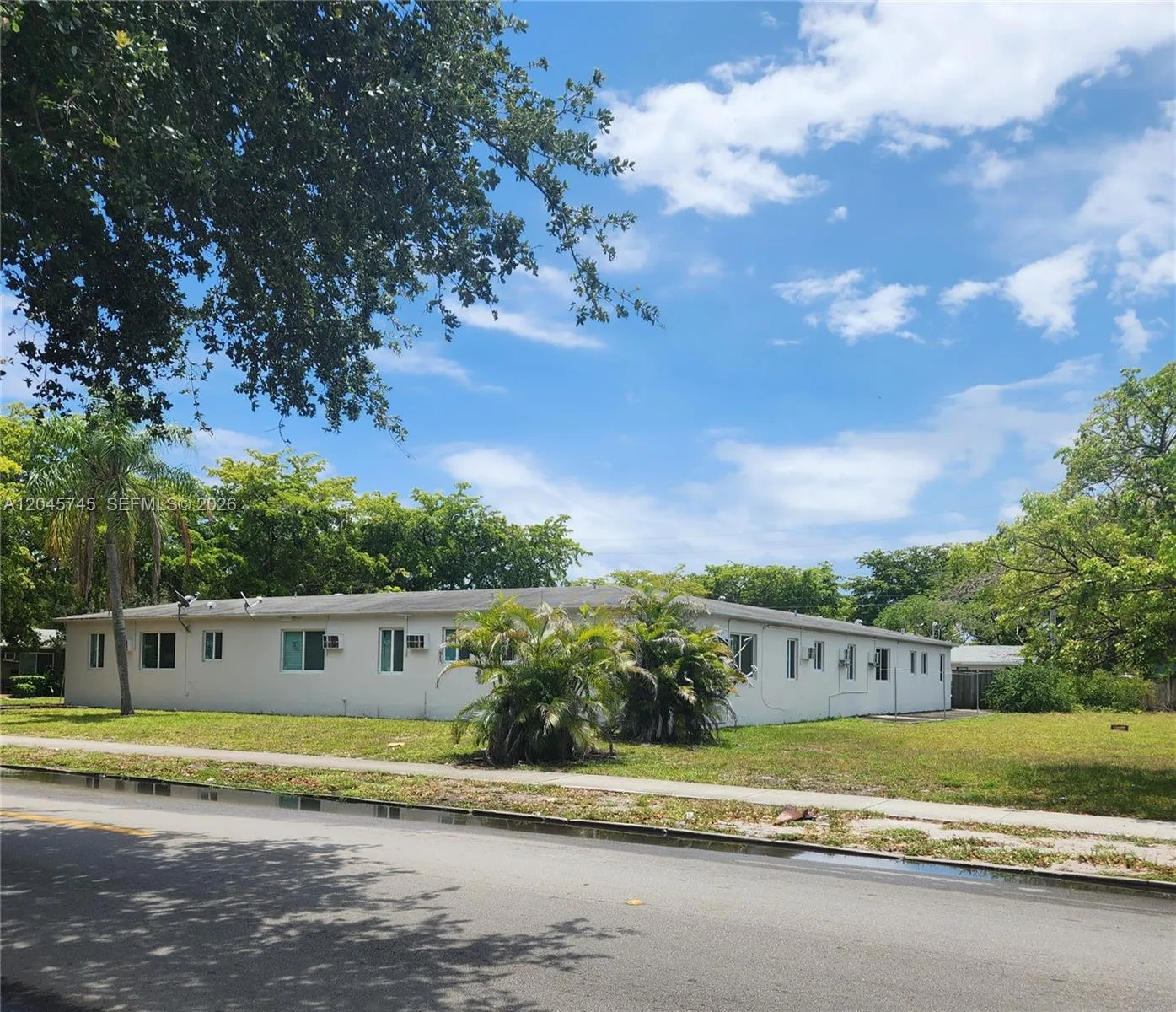 2000 Washington St, Hollywood, FL 33020 photo 4