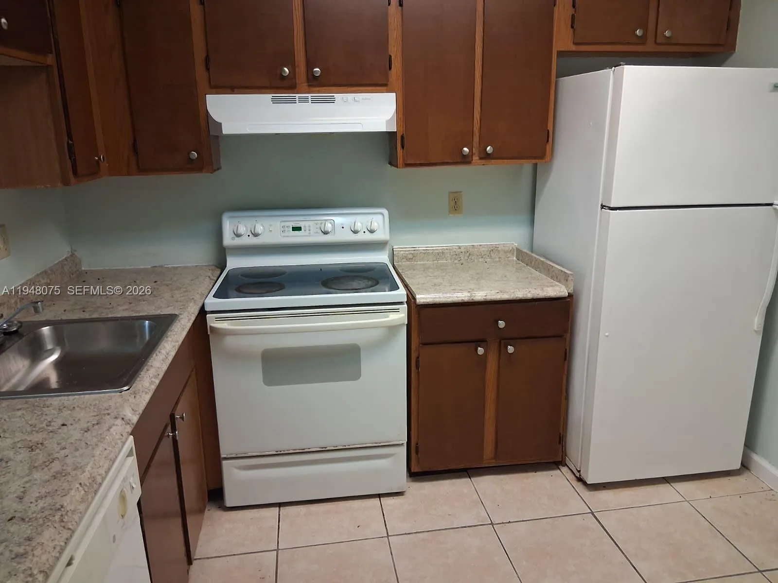 19791 SW 114th Ave # 135, Miami, FL 33157 photo 2