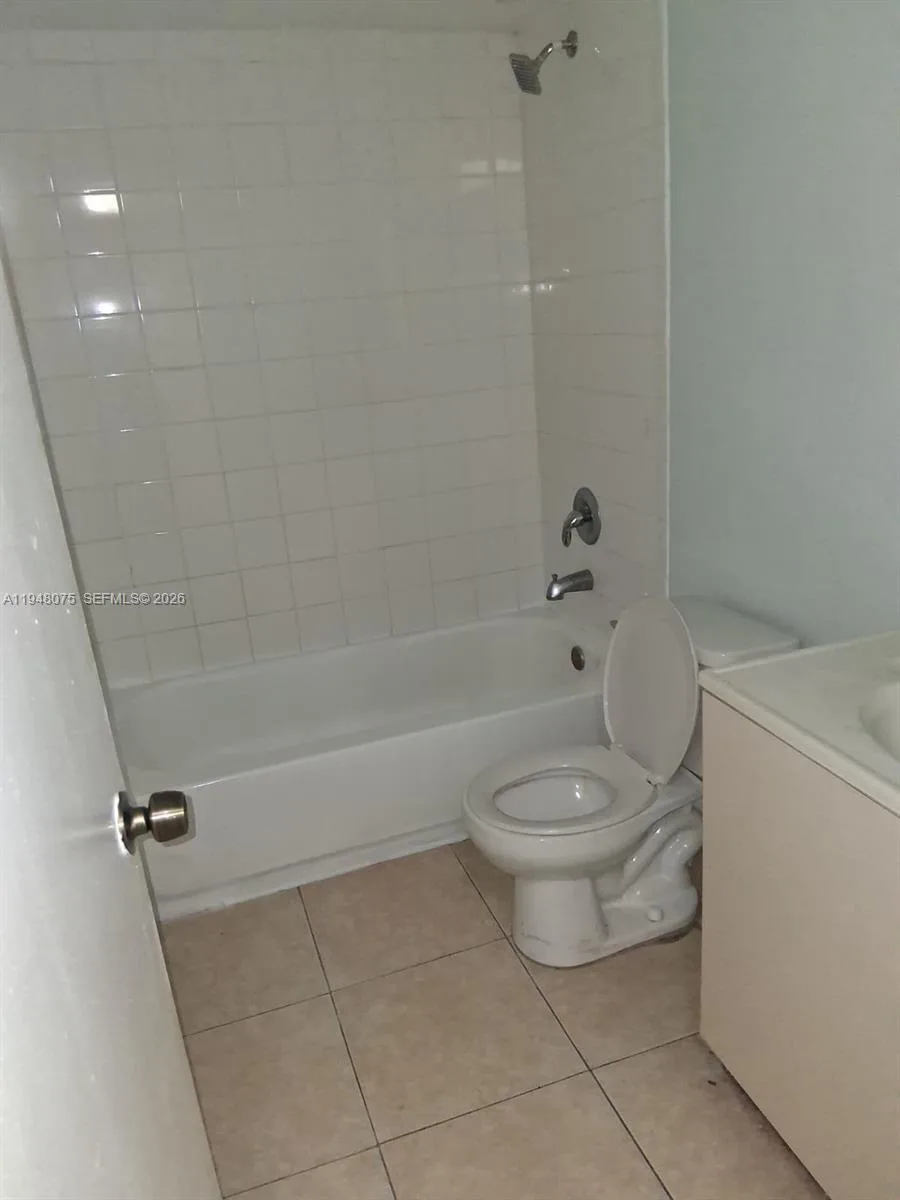 19791 SW 114th Ave # 135, Miami, FL 33157 photo 7