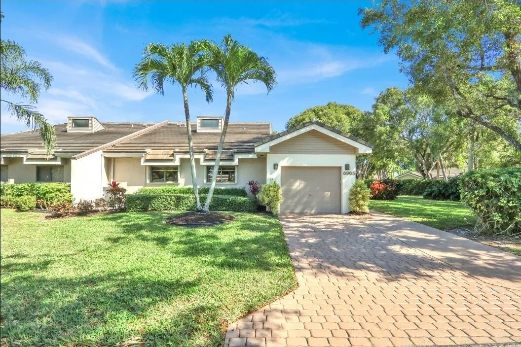 6965 PARISIAN Way, Lake Worth, FL 33467 photo 2
