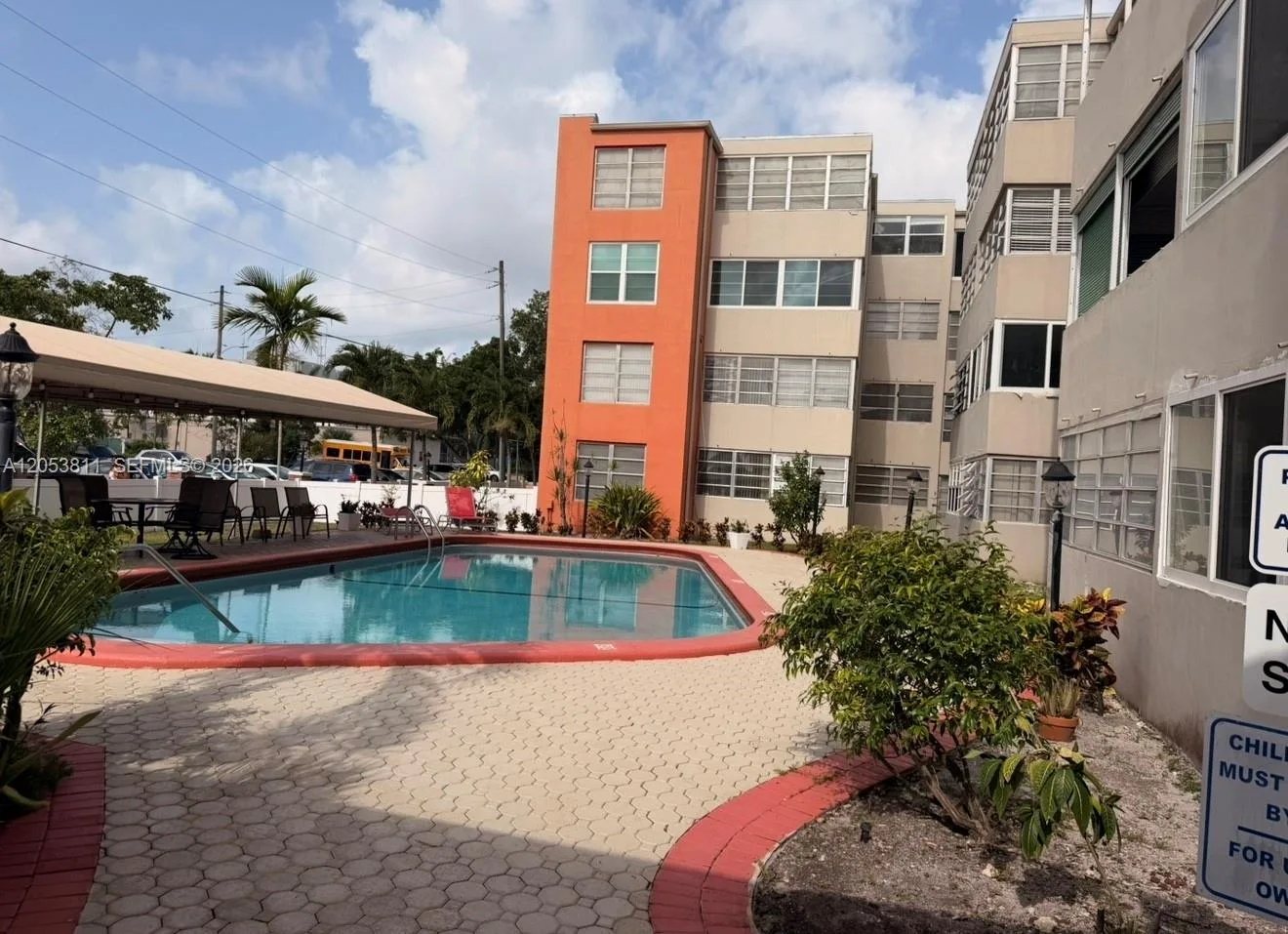 1850 NE 169th St # 302, North Miami Beach, FL 33162 photo 2