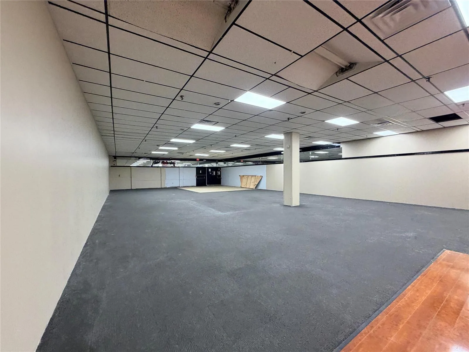 5611 N State Road 7, Fort Lauderdale, FL 33319 photo 4