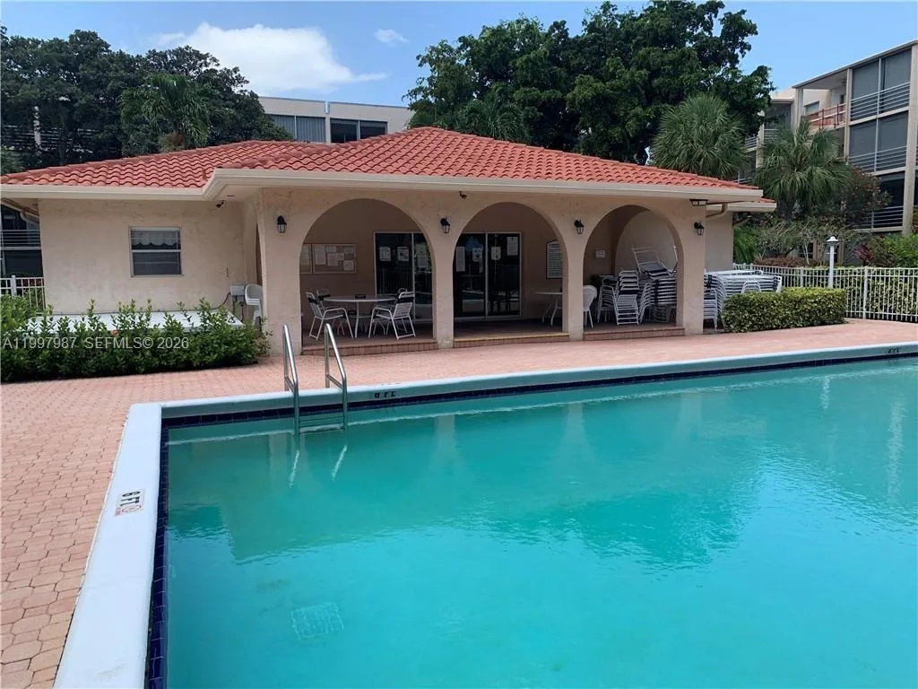 1541 S Ocean Blvd # 318, Lauderdale By The Sea, FL 33062 photo 6