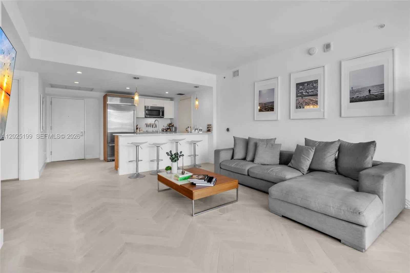 1300 Brickell Bay Dr # 3408, Miami, FL 33131
