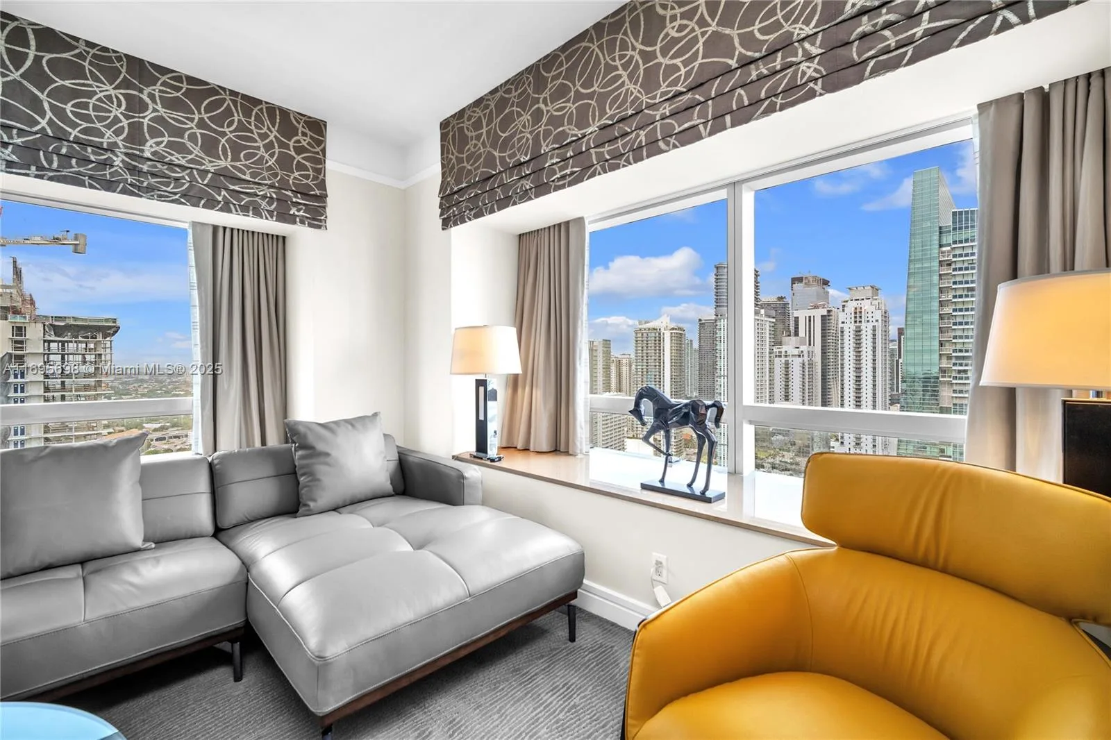 1435 Brickell Ave # 3012, Miami, FL 33131 photo 11