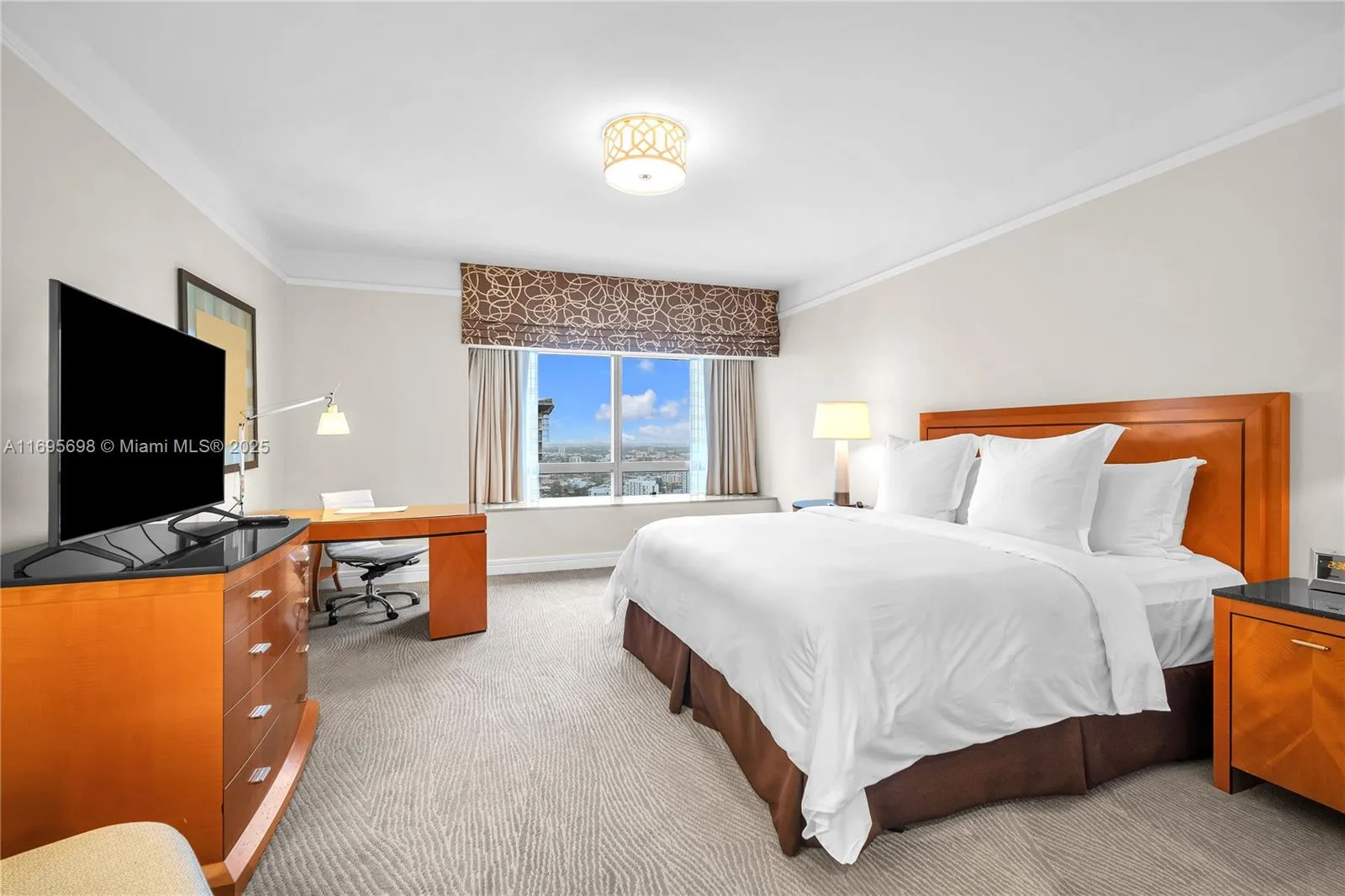 1435 Brickell Ave # 3012, Miami, FL 33131 photo 9