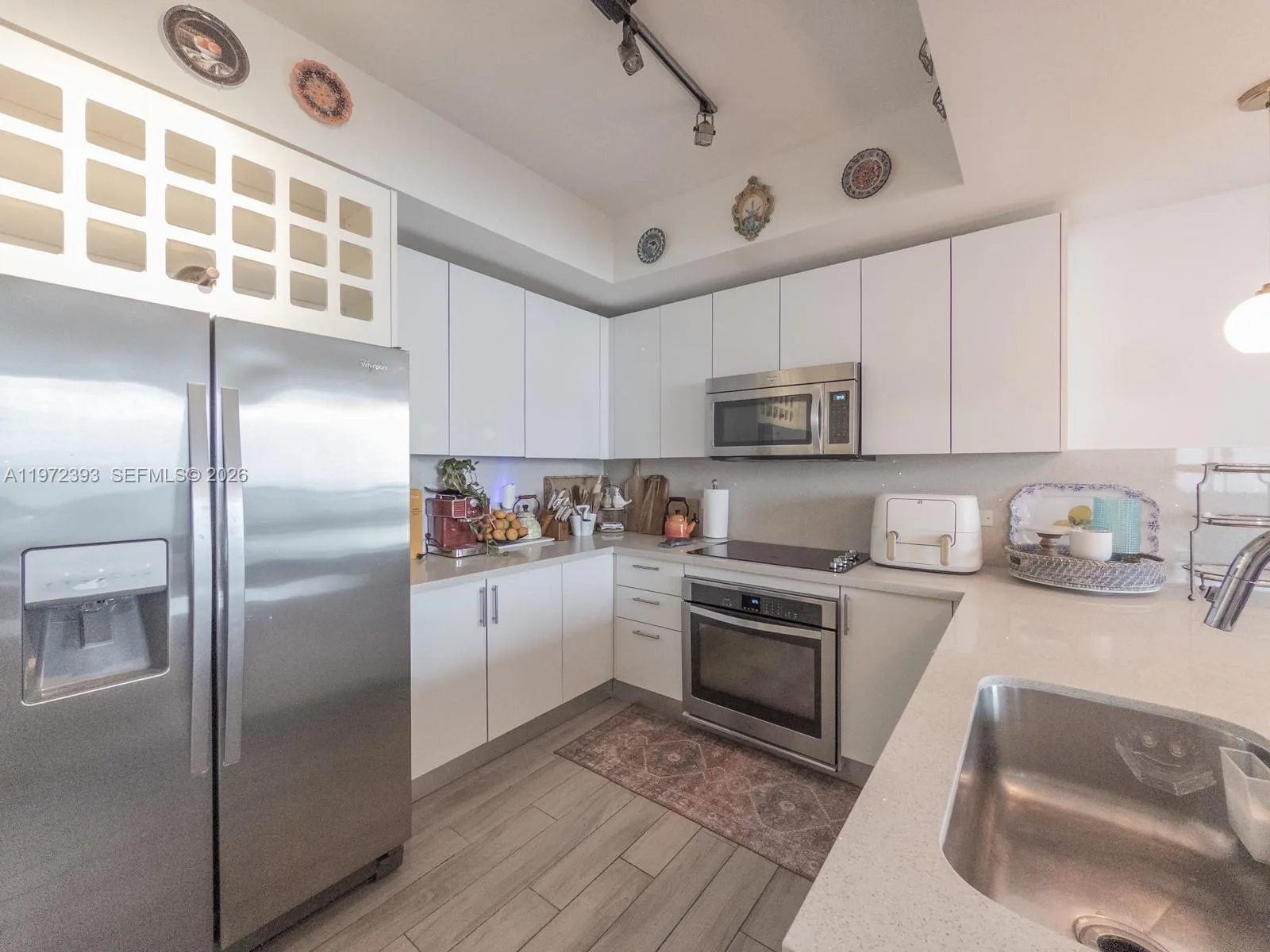 999 SW 1st Ave # 3204, Miami, FL 33130 photo 7