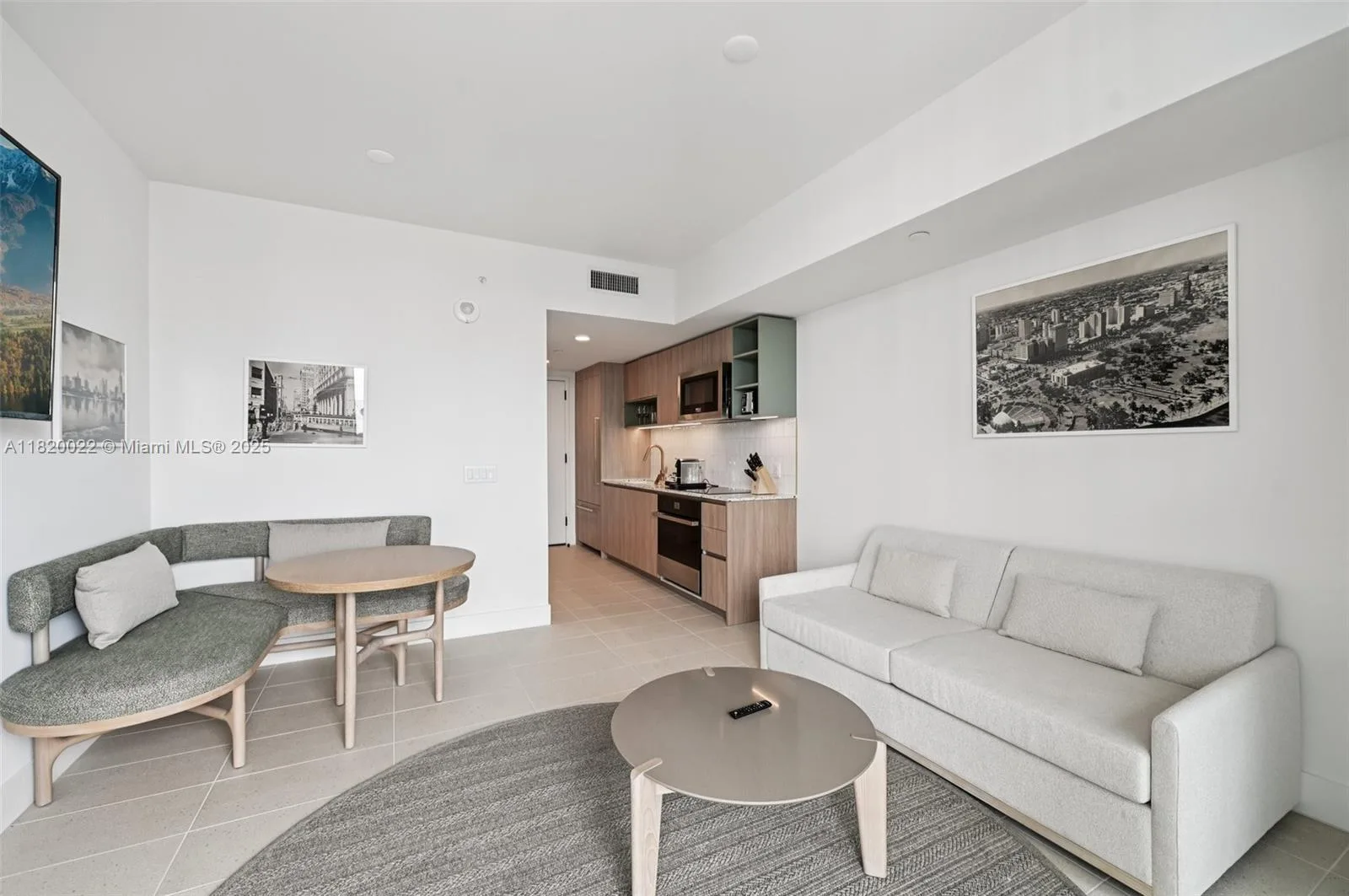 159 NE 6th St # 3407, Miami, FL 33132