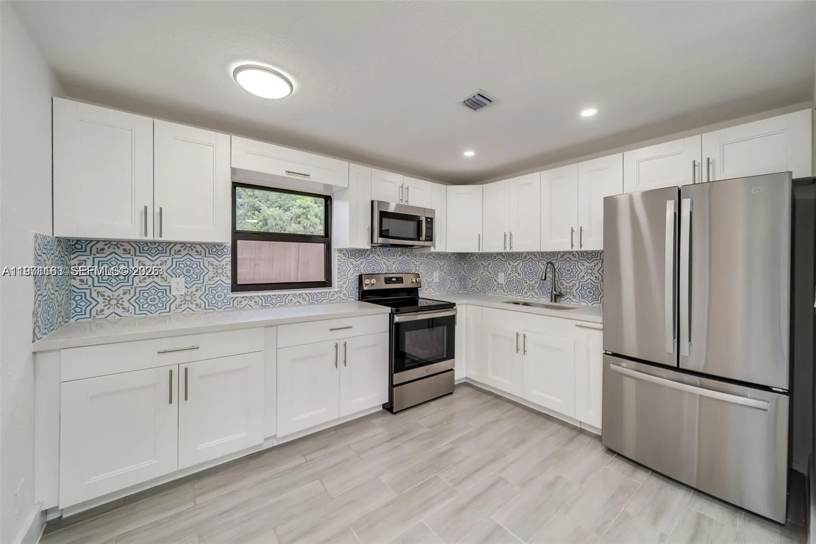 2447 FLETCHER ST, Hollywood, FL 33020