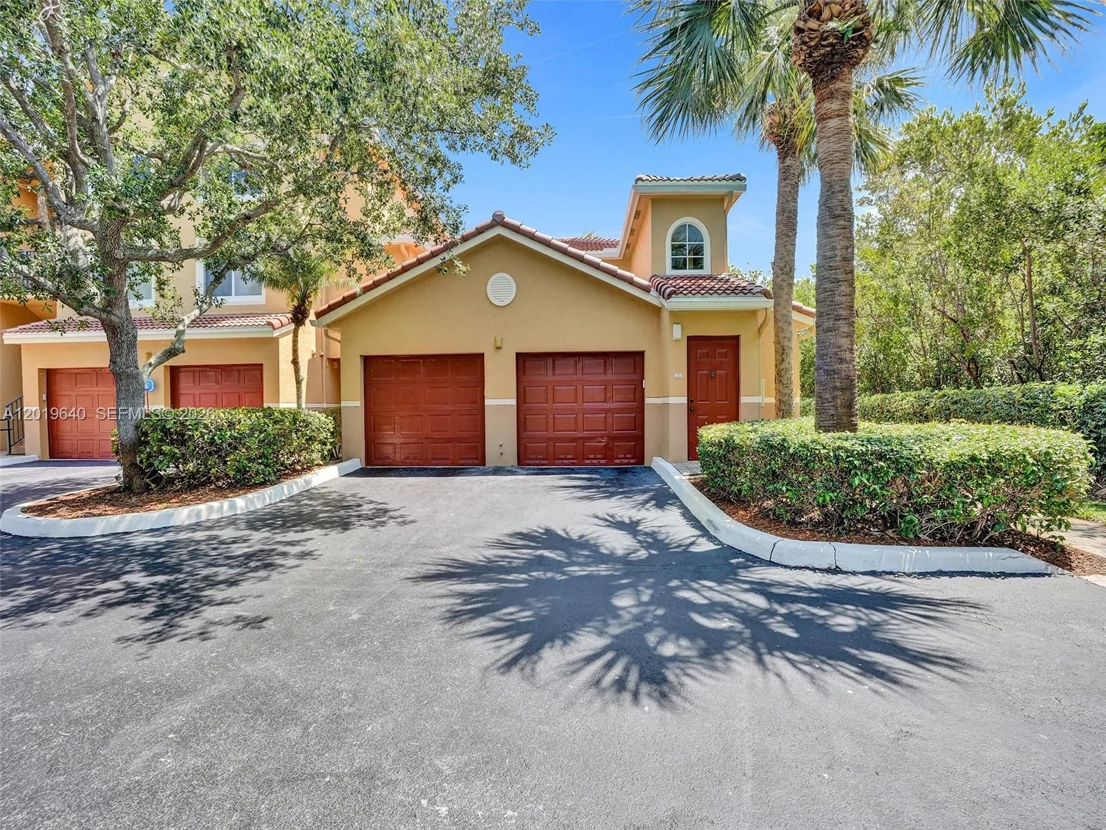 300 Scotia Dr # 206, Hypoluxo, FL 33462