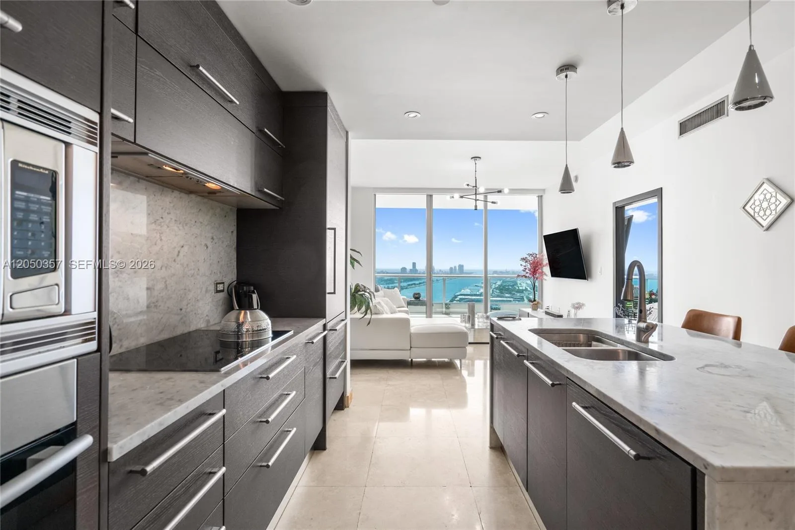 900 Biscayne Blvd # 3704, Miami, FL 33132 photo 6