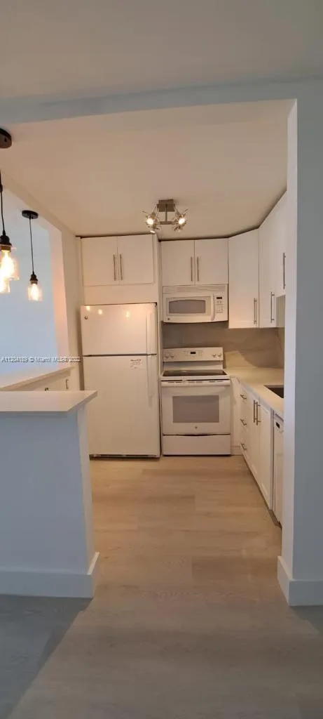 155 Easthampton G # 155, West Palm Beach, FL 33417 photo 9