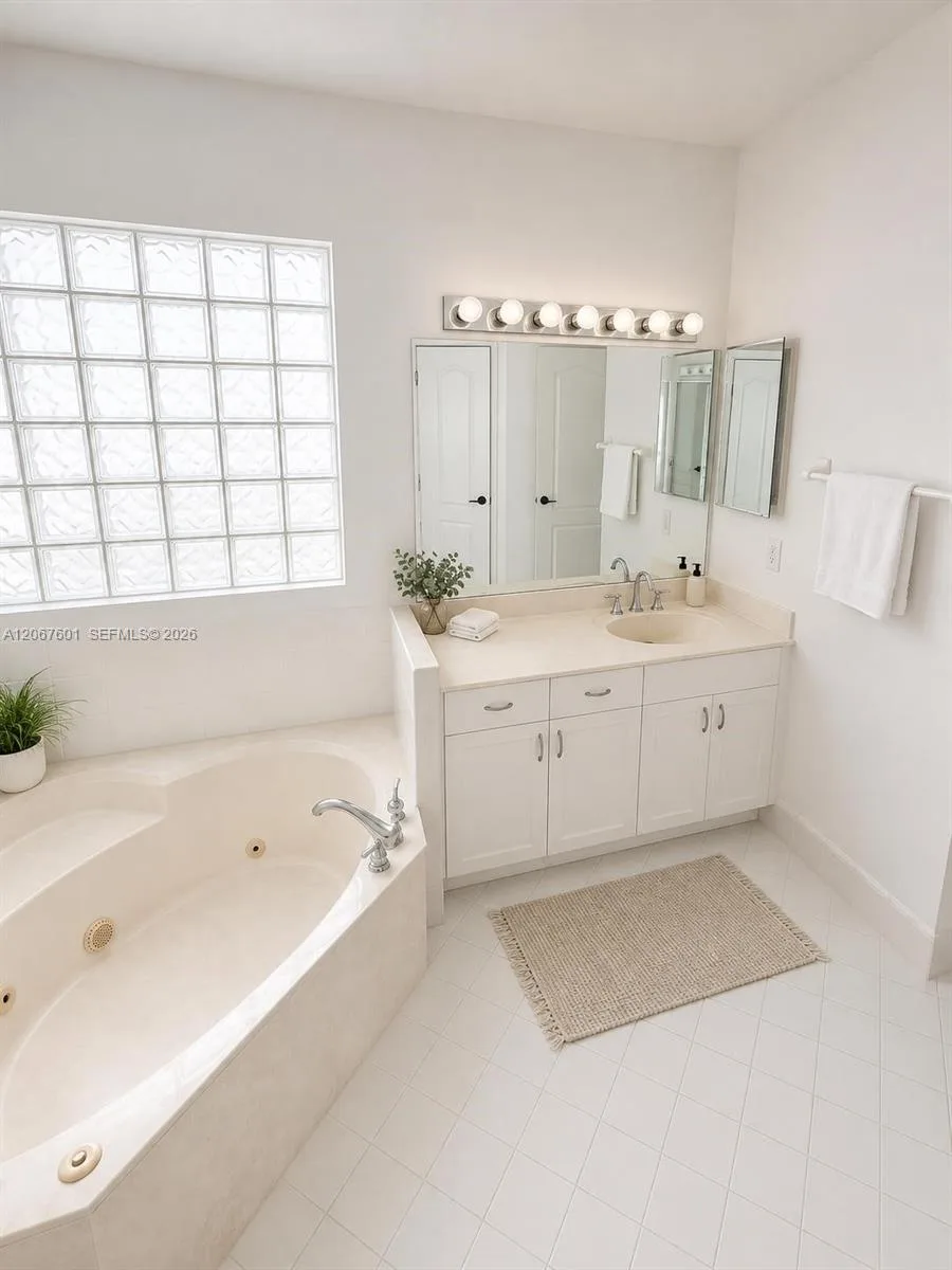 9763 NW 29th St, Doral, FL 33172 photo 12