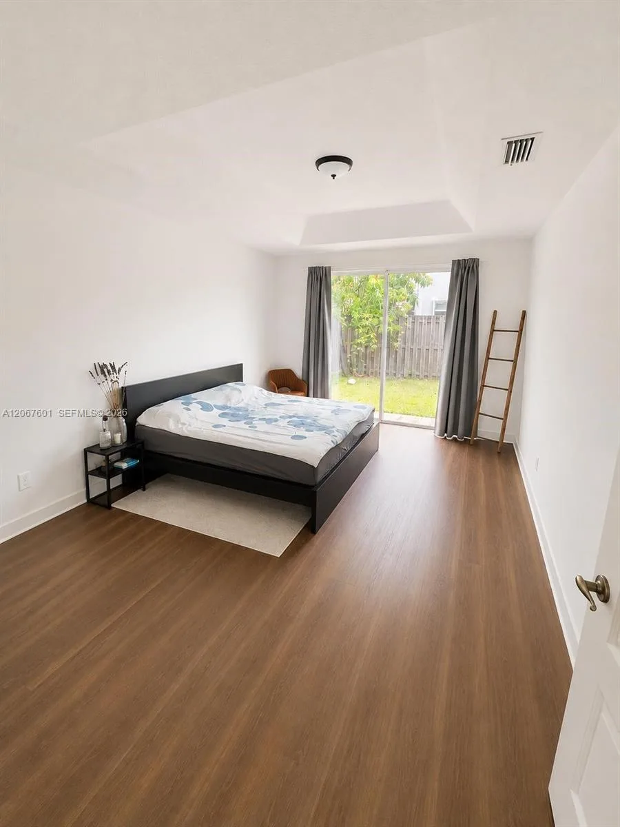 9763 NW 29th St, Doral, FL 33172 photo 13
