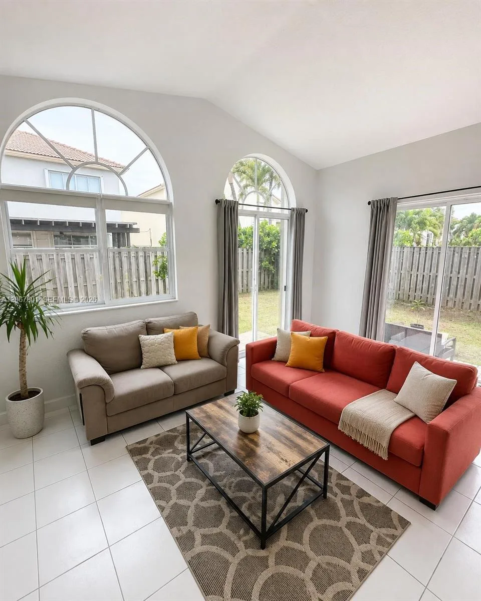 9763 NW 29th St, Doral, FL 33172 photo 4