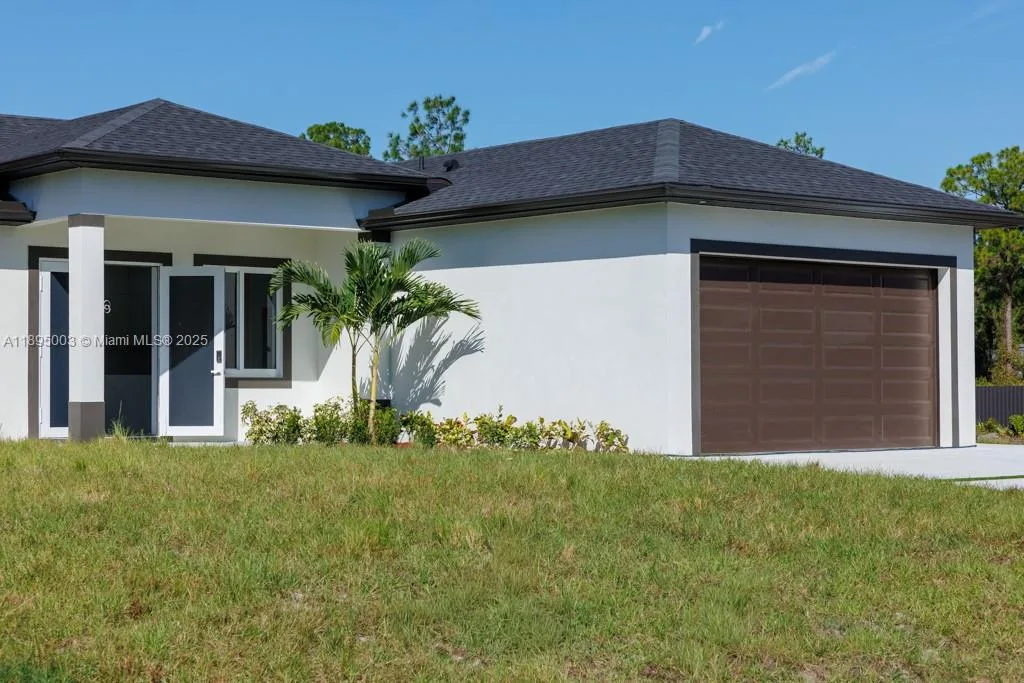 1203 OAK AVE, Lehigh Acres, FL 33972 photo 4