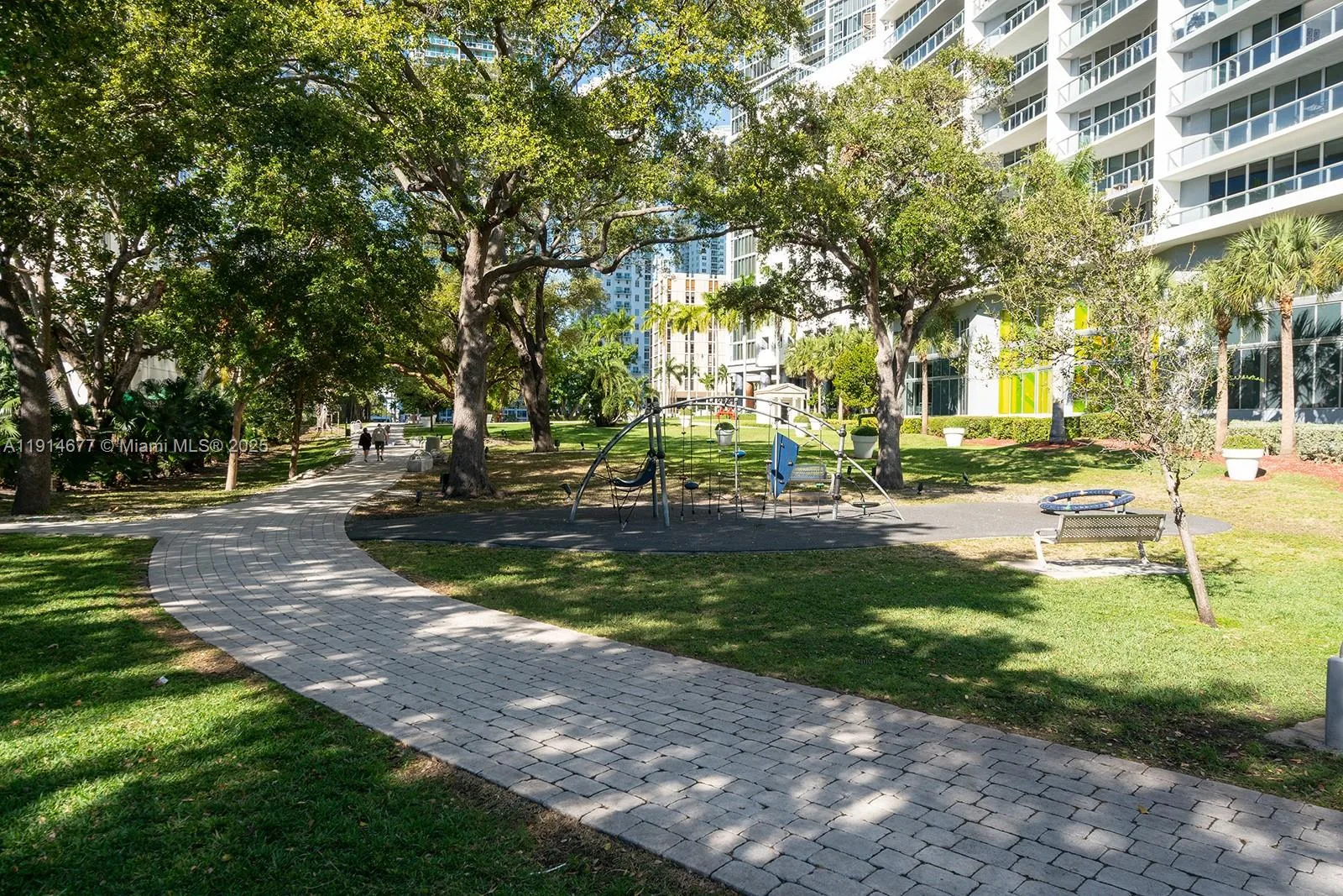 465 Brickell Ave # 4604, Miami, FL 33131 photo 12