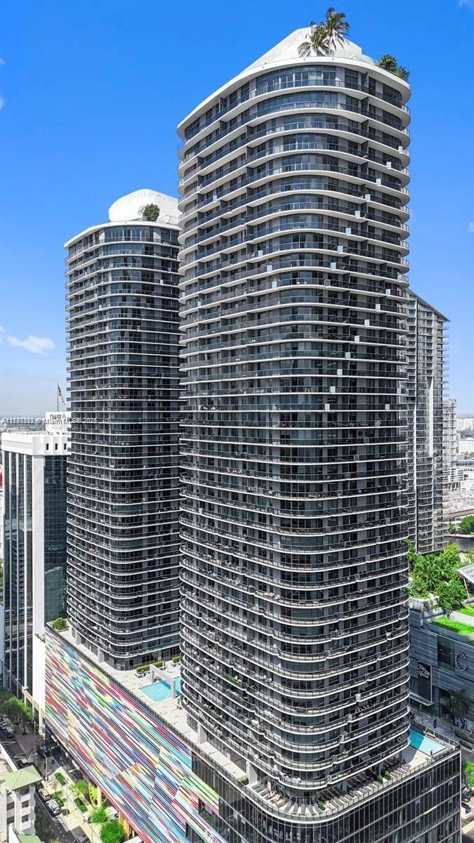 45 SW 9TH ST # 3306, Miami, FL 33130