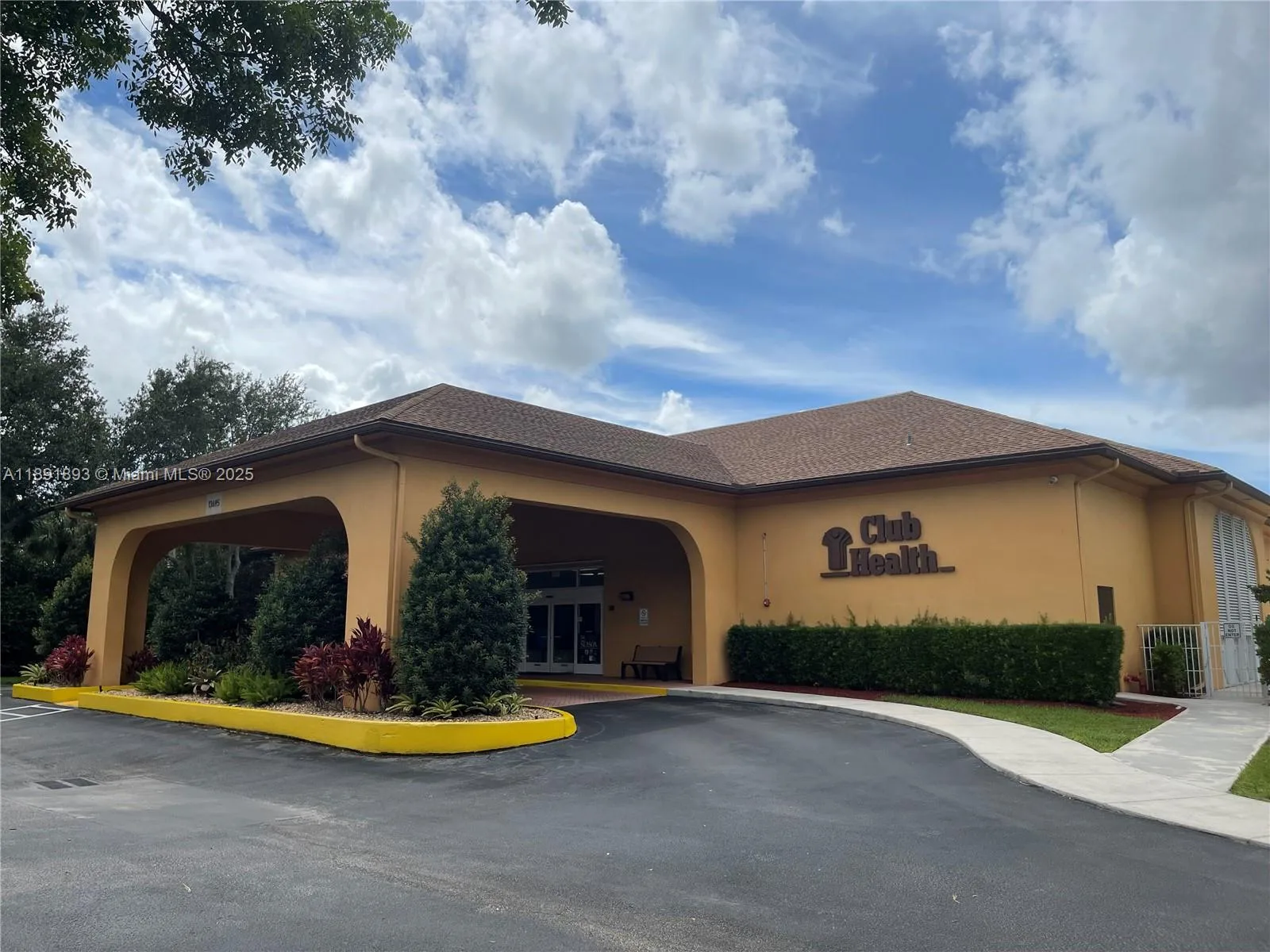 800 SW 142nd Ave # 104N, Pembroke Pines, FL 33027 photo 5