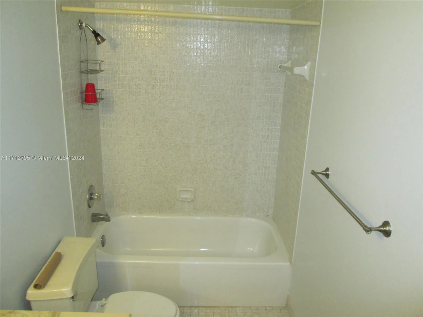 290 174th St # 404, Sunny Isles Beach, FL 33160 photo 10