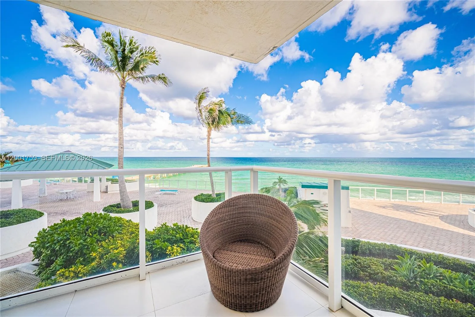 16485 Collins Ave # 536, Sunny Isles Beach, FL 33160